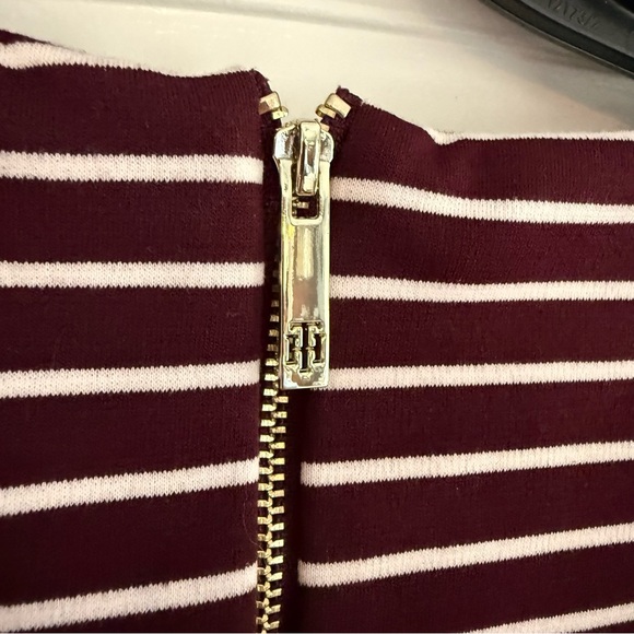 Tommy Hilfiger Striped Cold Shoulder Midi Dress - Picture 4 of 8